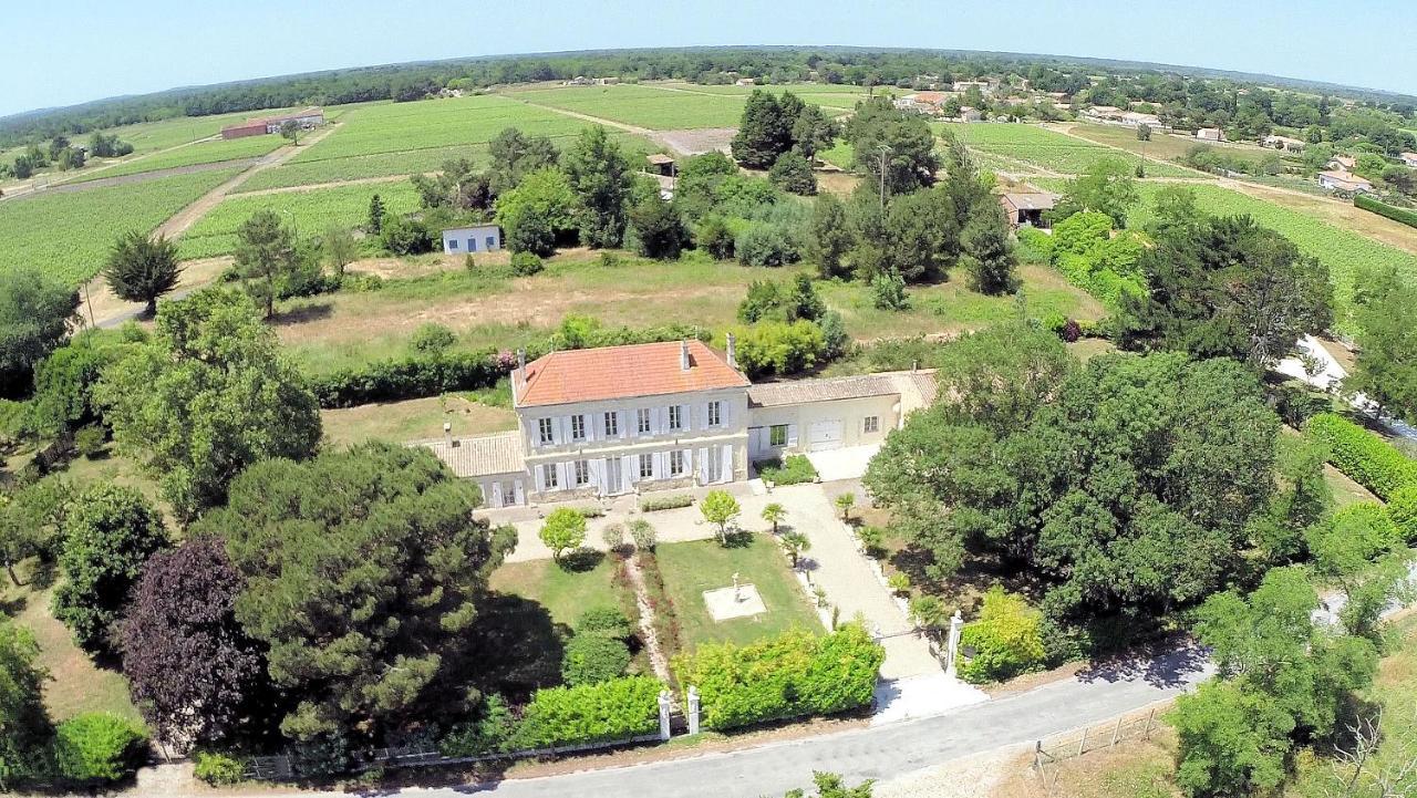 Le Manoir Lacustre Queyrac Екстериор снимка